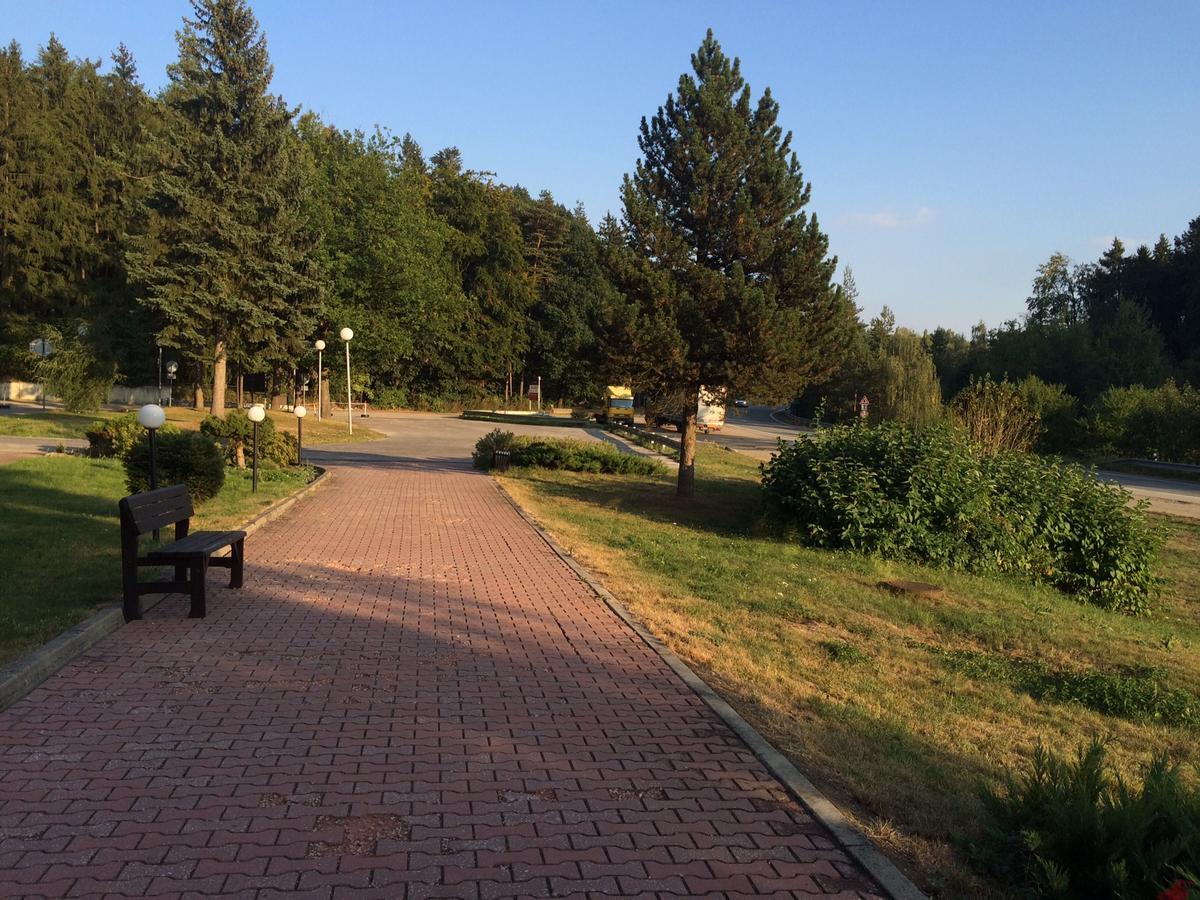Hotel Annahof Domasov ภายนอก รูปภาพ
